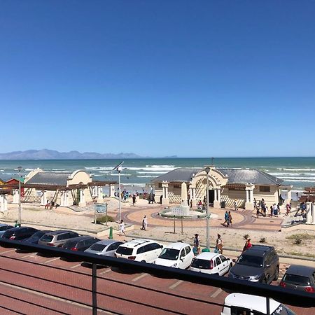 At The Beach - Muizenberg Fokváros Kültér fotó